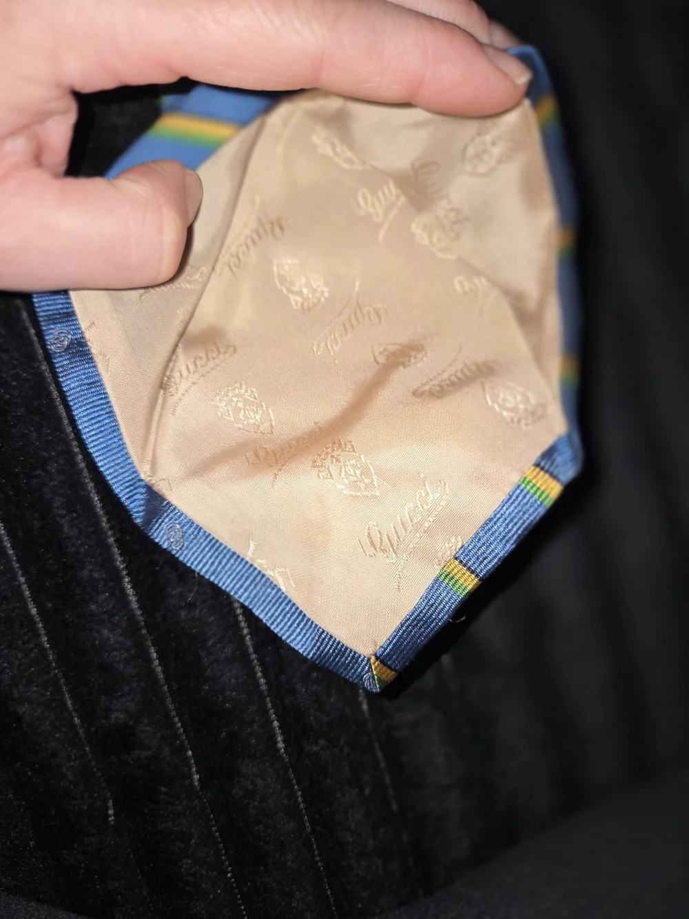 Vintage Gucci Blue Tie with Yellow Diagonal Stripes